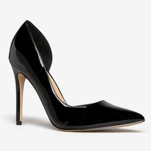 NEW IN BOX - Annakay Pointed Toe Pump Black